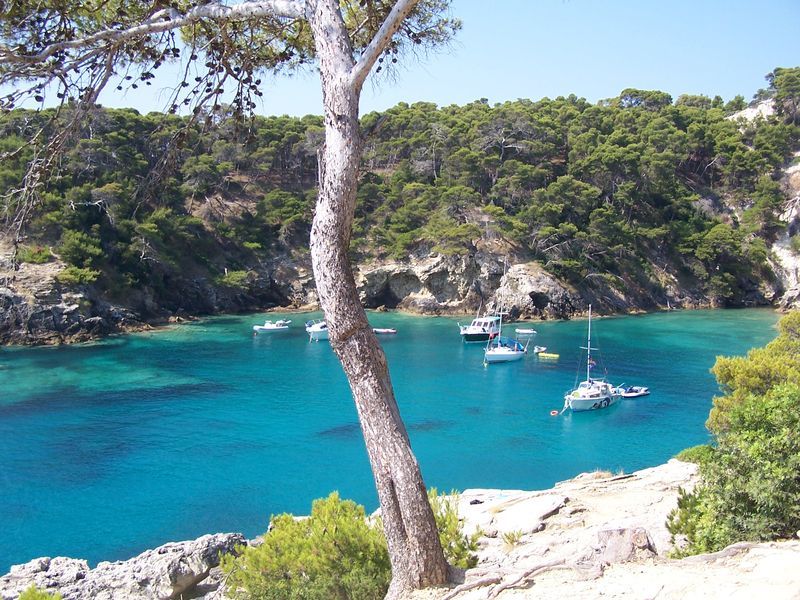 Viaggi e vacanze al mare: Isole Tremiti, le perle dell’Adriatico Viaggi e vacanze al mare: Isole Tremiti, le perle dell’Adriatico
