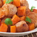 Polpette di zucca e salsiccia con cuore filante