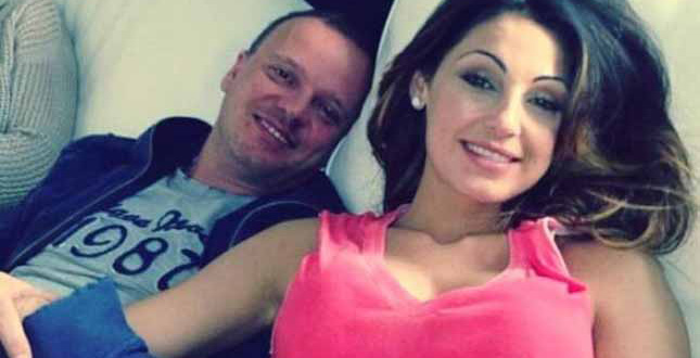 Anna Tatangelo e Gigi D'Alessio: aria di crisi dopo una lite furiosa a Ferragosto Anna Tatangelo e Gigi D'Alessio: aria di crisi dopo una lite furiosa a Ferragosto