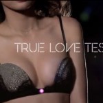 Ravijour, il reggiseno che si slaccia con l'Amore