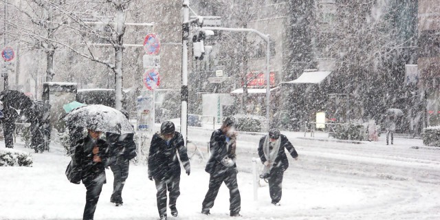 Meteo: nevicate record in Giappone.