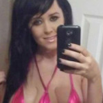 Ragazza 21enne Si Fa Impiantare Un Terzo Seno Dopo Una Delusione D'Amore