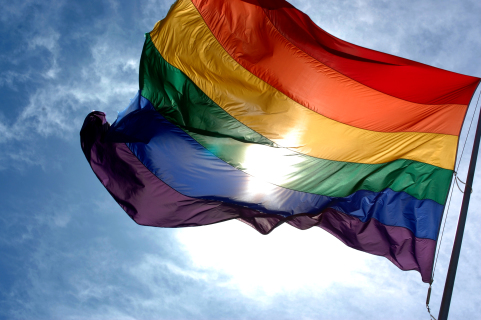 Maestro Fa Coming-Out: L'Alunna di 9 Anni Risponde Con una Lettera Maestro Fa Coming-Out: L'Alunna di 9 Anni Risponde Con una Lettera