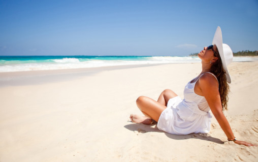 Cosa Fare (e Non Fare) per Avere un'Abbronzatura Perfetta Cosa Fare (e Non Fare) per Avere un'Abbronzatura Perfetta