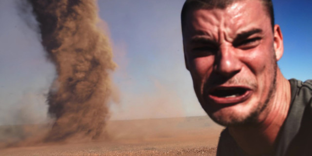Quando il Selfie Uccide: 13 Persone Morte tragicamente scattandosi una Foto Quando il Selfie Uccide: 13 Persone Morte tragicamente scattandosi una Foto