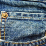 Altro che Accendini: Ecco a Cosa Serve Davvero il Taschino dei Jeans! Altro che Accendini: Ecco a Cosa Serve Davvero il Taschino dei Jeans!