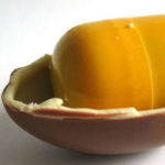 Sai perché il contenitore della sorpresa dell'ovetto Kinder è giallo? Sai perché il contenitore della sorpresa dell'ovetto Kinder è giallo?