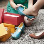 Sai perché le misure delle scarpe cambiano (purtroppo) da negozio a negozio? Sai perché le misure delle scarpe cambiano (purtroppo) da negozio a negozio?