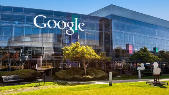 Google shock: "Donne biologicamente diverse, per questo lavoro meglio gli uomini" Google shock: "Donne biologicamente diverse, per questo lavoro meglio gli uomini"