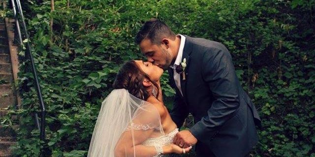 C'è un motivo bellissimo per cui questo abito da sposa sarà indossato da più di 12 donne