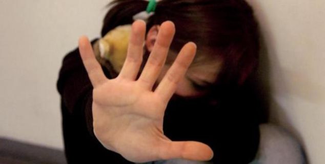 Francia, lei ha 11 anni, lui 28: ci può essere sesso consensuale? Francia, lei ha 11 anni, lui 28: ci può essere sesso consensuale?