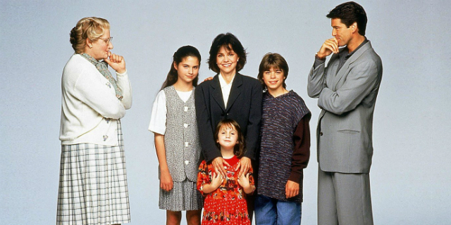 L'ex baby attrice di Matilda 6 mitica: "Non sessualizzate i bambini di Stranger Things" L'ex baby attrice di Matilda 6 mitica: "Non sessualizzate i bambini di Stranger Things"