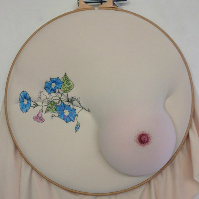 Il vero corpo delle donne in 13 opere di Sally Hewett