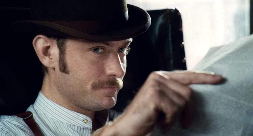 13 personaggi (e altrettanti motivi) per cui ci siamo innamorate di Jude Law