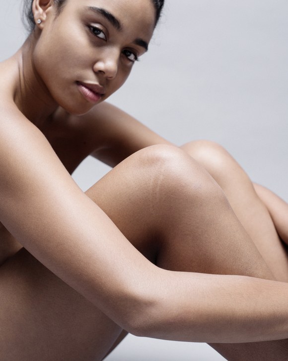 LoveYourLines: 6 donne mostrano e raccontano le loro smagliature