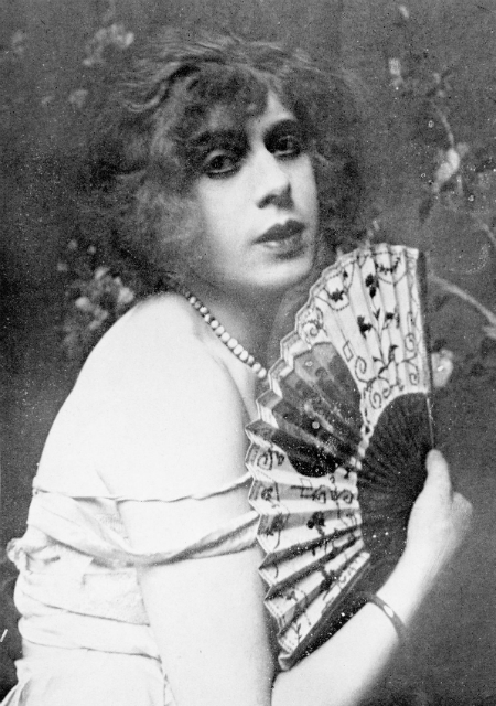Chi era Lili Elbe, la "Danish girl" che nacque uomo e divenne donna grazie a sua moglie
