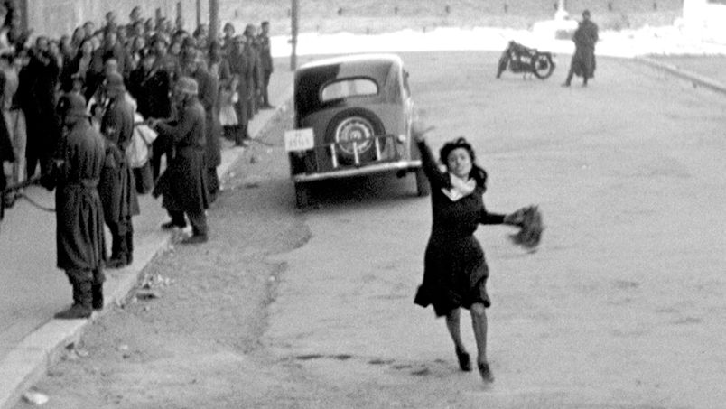 Anna Magnani: una vita intera per imparare a rinunciare a quella carezza