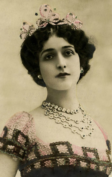 Lina Cavalieri, la "donna più bella del mondo" che diede "il bacio più bello"