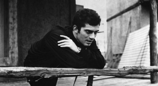 "Perché Luigi Tenco non si suicidò": le ragioni di chi non crede nel suicidio