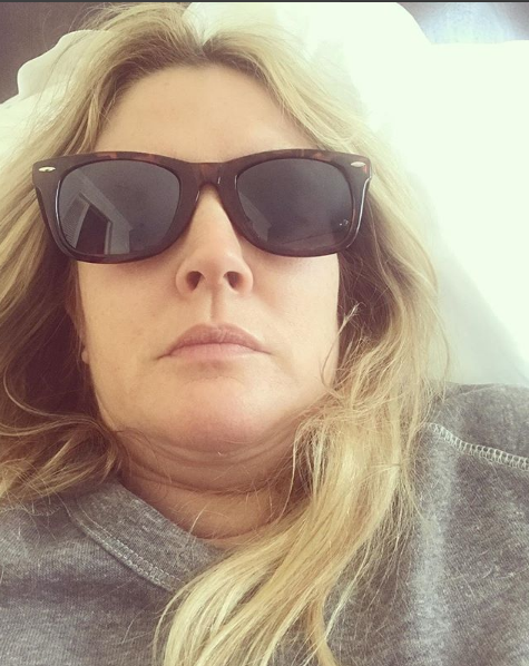 Ode all'imperfezione: il potente messaggio di Drew Barrymore alle neomamme