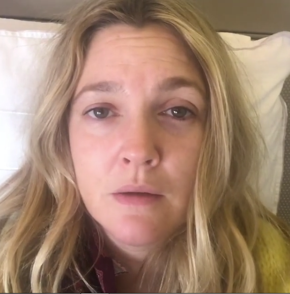 Ode all'imperfezione: il potente messaggio di Drew Barrymore alle neomamme