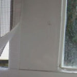 Zanzariere fai da te per tenere fuori casa insetti, mosche e zanzare