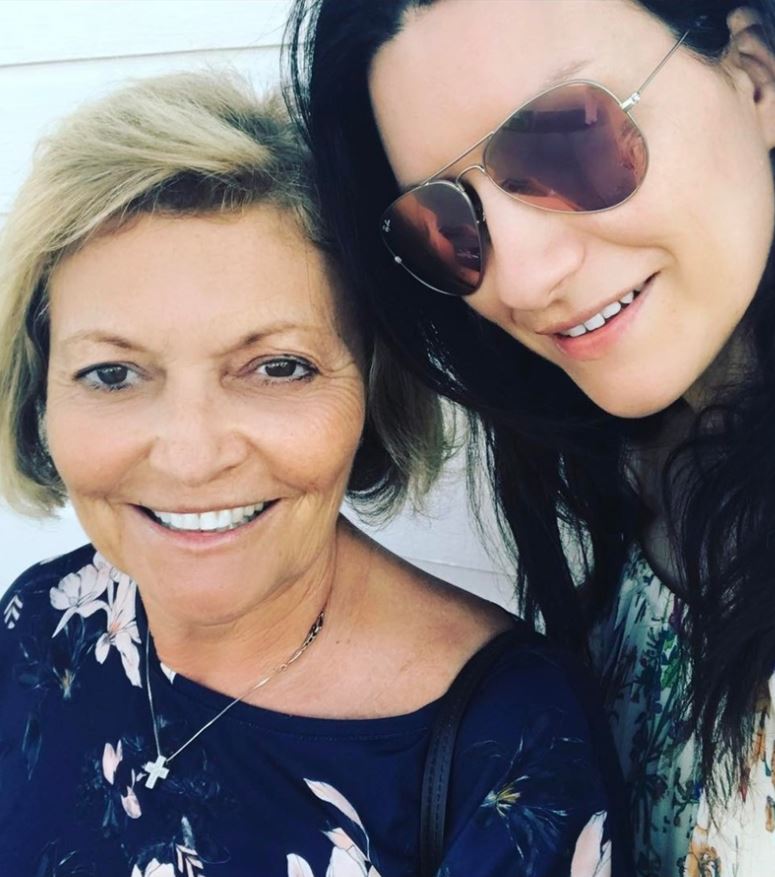 Laura Pausini: i 5 grandi amori di una donna innamorata