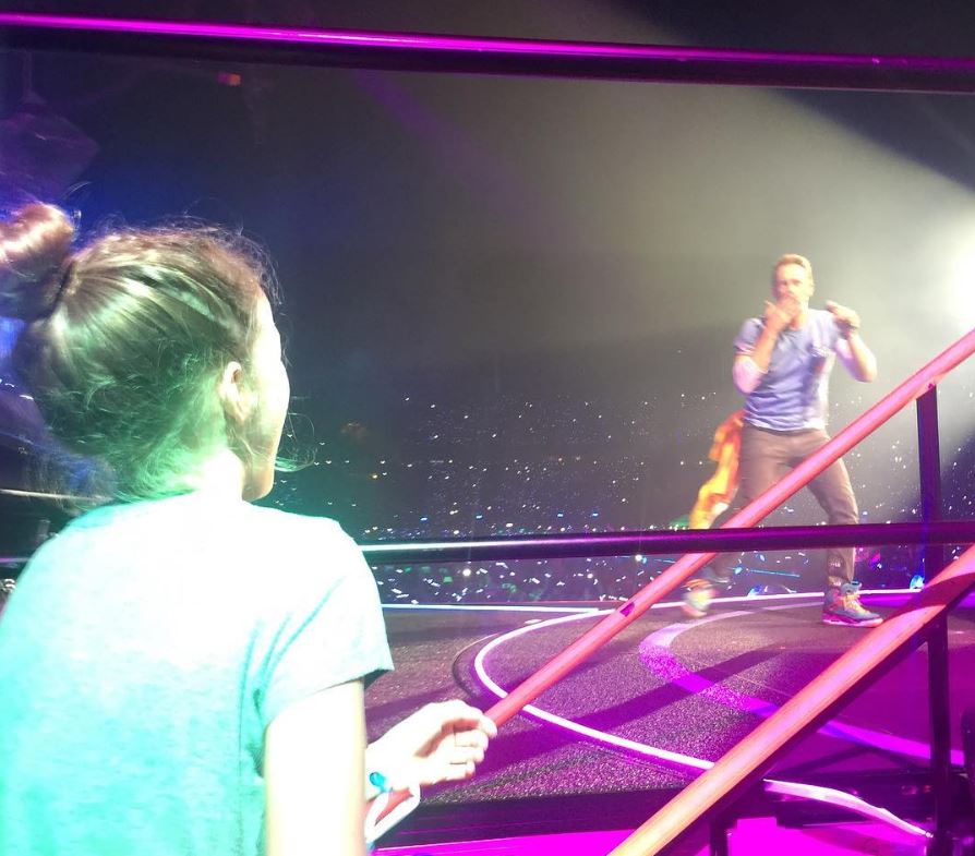 Apple, la figlia di Chris Martin e Gwyneth Paltrow che è uguale a papà