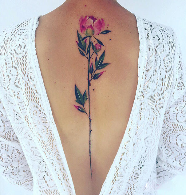20 tatuaggi sulla spina dorsale per persone audaci