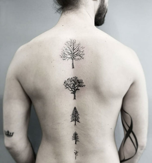 20 tatuaggi sulla spina dorsale per persone audaci