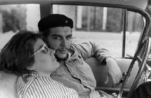 "Sapevi chi ero. Amami, ma capiscimi": la solitudine delle donne di Che Guevara