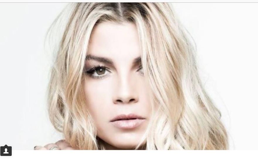 "Tuo figlio ha il cancro per via dei vaccini": le assurde accuse a Elena Santarelli