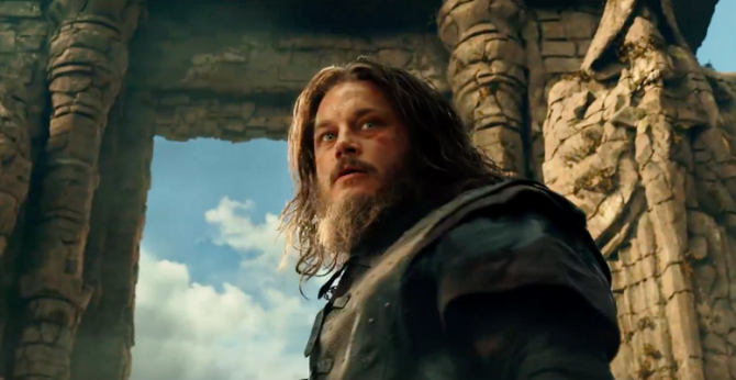 Travis Fimmel : 15 cose che non sai di un vichingo sexy e romantico