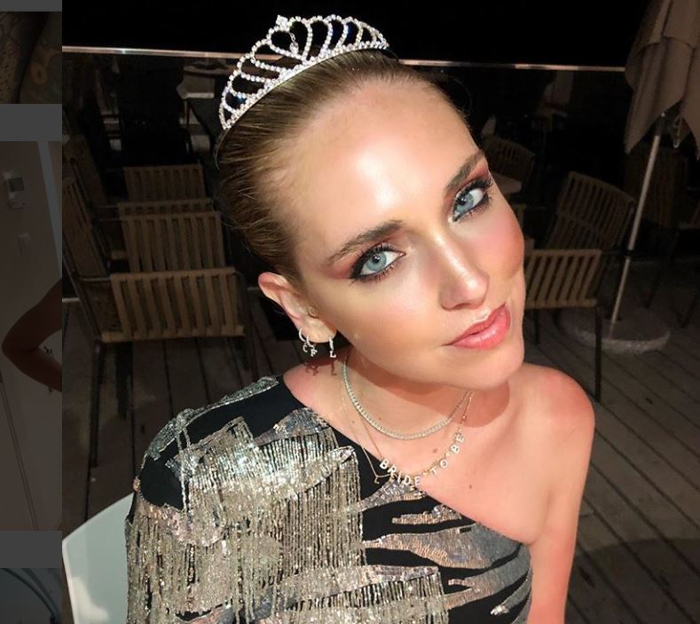 L'addio al nubilato di Chiara Ferragni, che non è più bionda ma... Pink