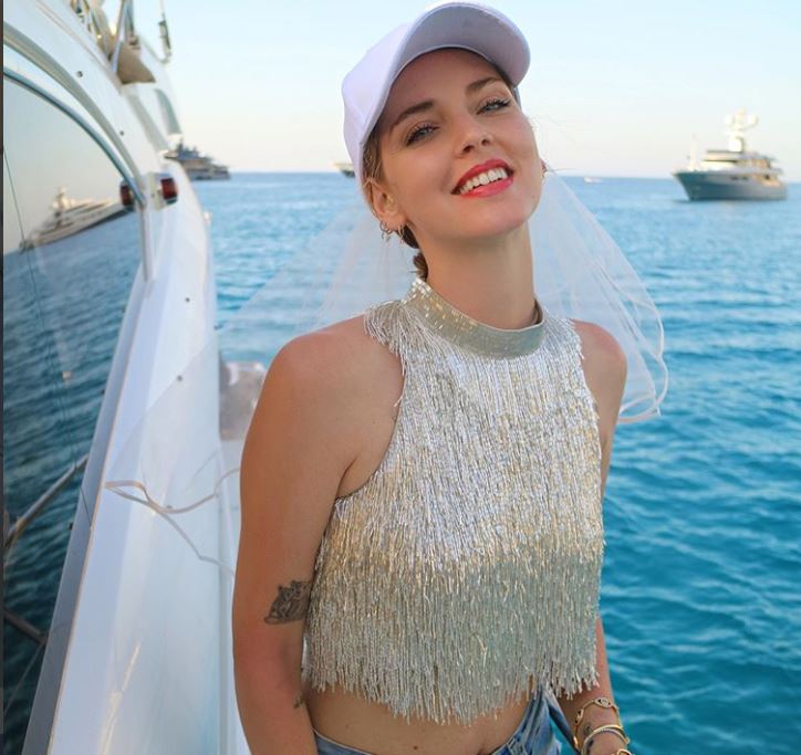 L'addio al nubilato di Chiara Ferragni, che non è più bionda ma... Pink
