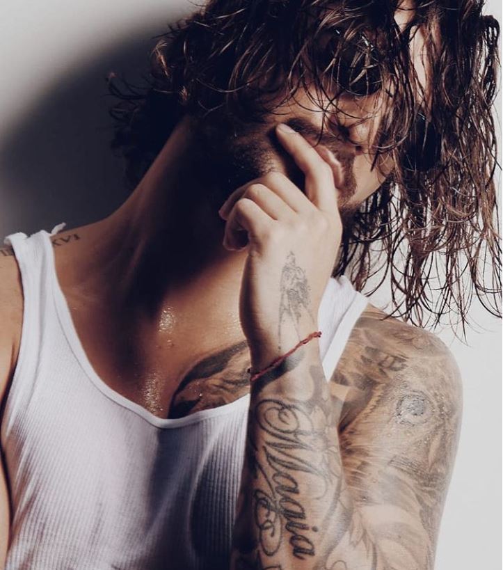 Chi è Maluma, l’angelo vestito d’argento apparso agli MTV VMA 2018