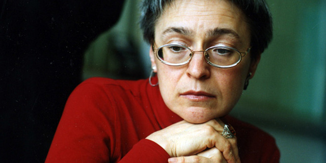 Anna Politkovskaja e altre 10 donne brutalmente assassinate per metterle a tacere Anna Politkovskaja e altre 10 donne brutalmente assassinate per metterle a tacere