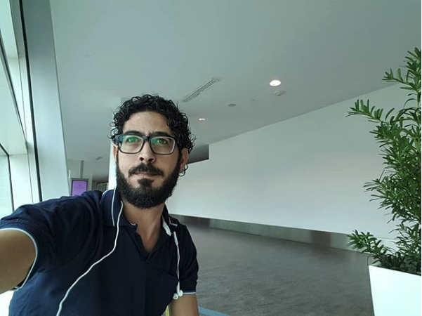 Come in The terminal, la storia di Hassan, costretto a vivere in aeroporto