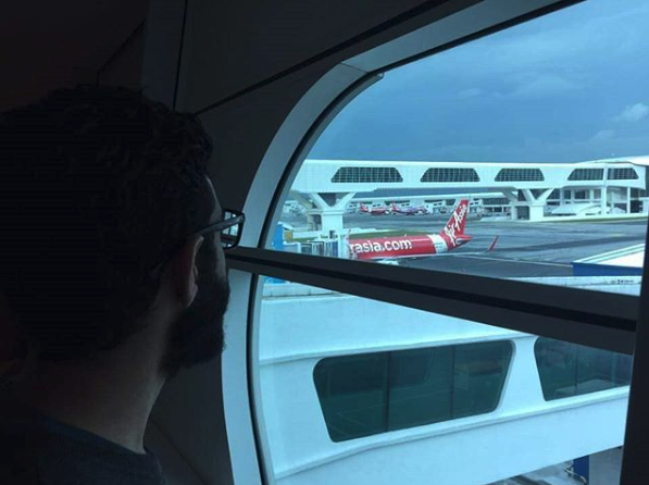 Come in The terminal, la storia di Hassan, costretto a vivere in aeroporto