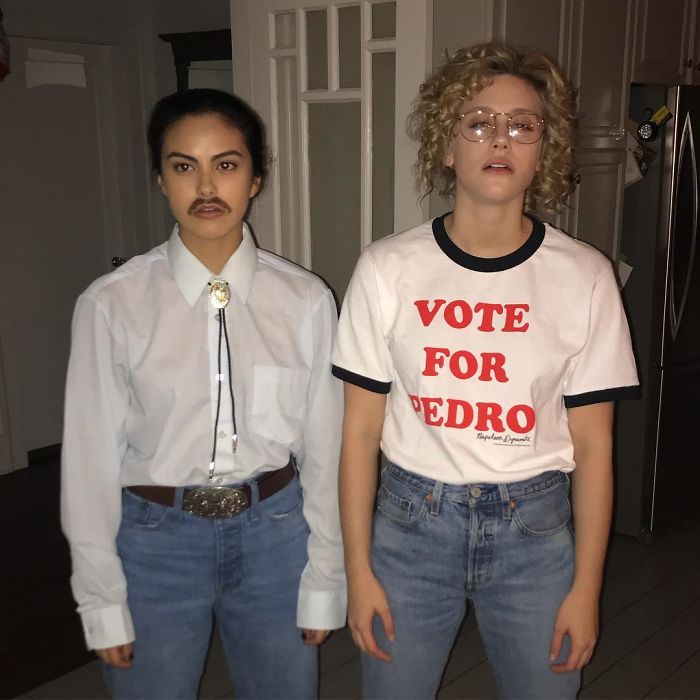 Sai riconoscere la star sotto la foto? I costumi di Halloween dei vip