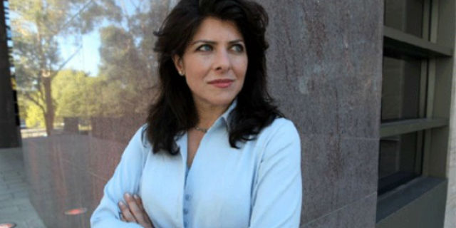 Naomi Wolf, stuprata a 7 anni: "Lo stupro non è solo un pene che penetra in vagina" Naomi Wolf, stuprata a 7 anni: "Lo stupro non è solo un pene che penetra in vagina"