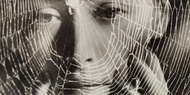 Chi è Dora Maar, la donna che amò il "diavolo" Chi è Dora Maar, la donna che amò il "diavolo"