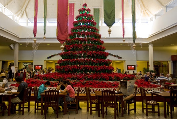 I 13 alberi di Natale più strani e divertenti