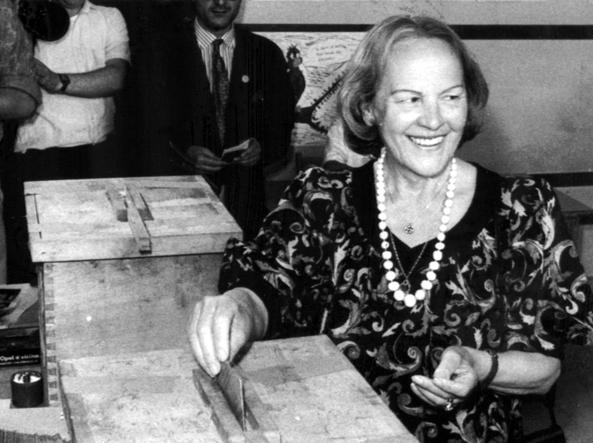 “Non ti lascio andare via”: l’amore clandestino di Nilde Iotti e Palmiro Togliatti