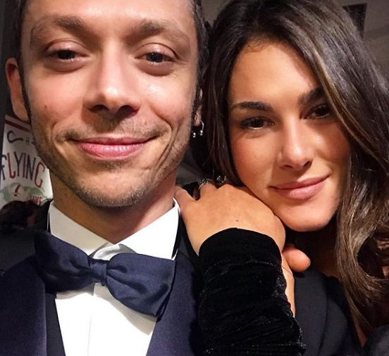 10 coppie nate nel 2018 che passeranno il loro primo Natale insieme