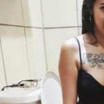 “Perché mi sono fatta scattare una foto dal mio ragazzo sul water mentre faccio pipì”