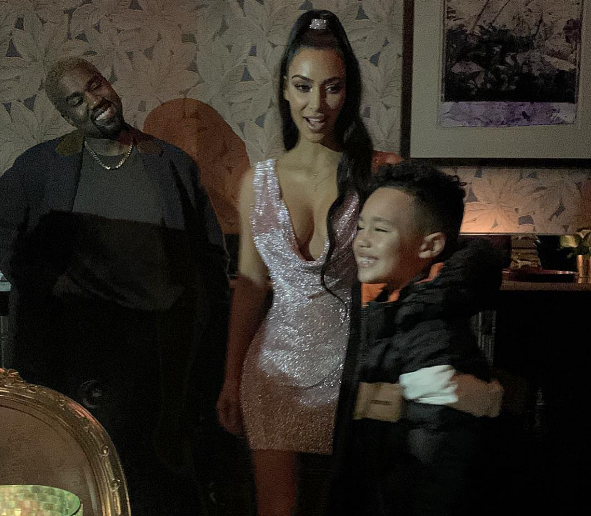 Se un bambino di 7 anni regala un gioiello Tiffany alla figlia di Kim Kardashian