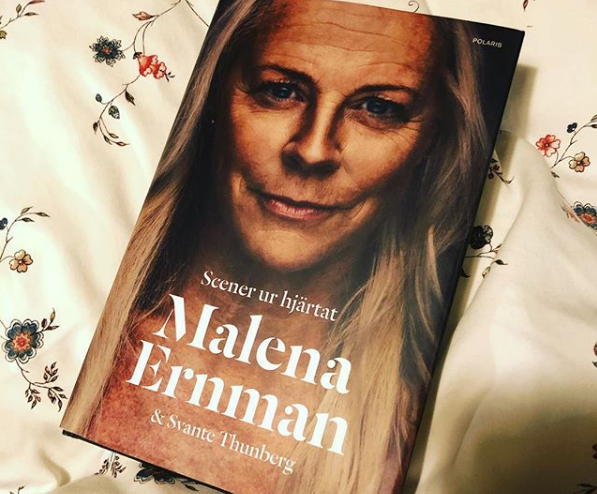 La bassezza di chi pensa di sminuire Greta Thunberg usando sua madre Malena Ernman