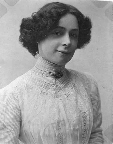 Bess Houdini, la donna che attese per anni l'unico uomo capace di tornare dalla morte