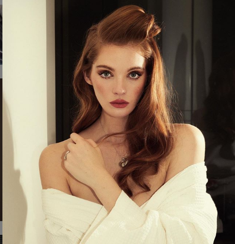 Chi è Alexina Graham, il primo angelo di Victoria’s Secret dai capelli rossi